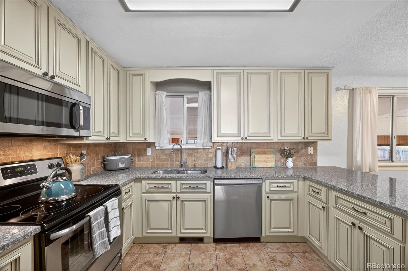 MLS Image #15 for 5414 e 113th avenue,thornton, Colorado