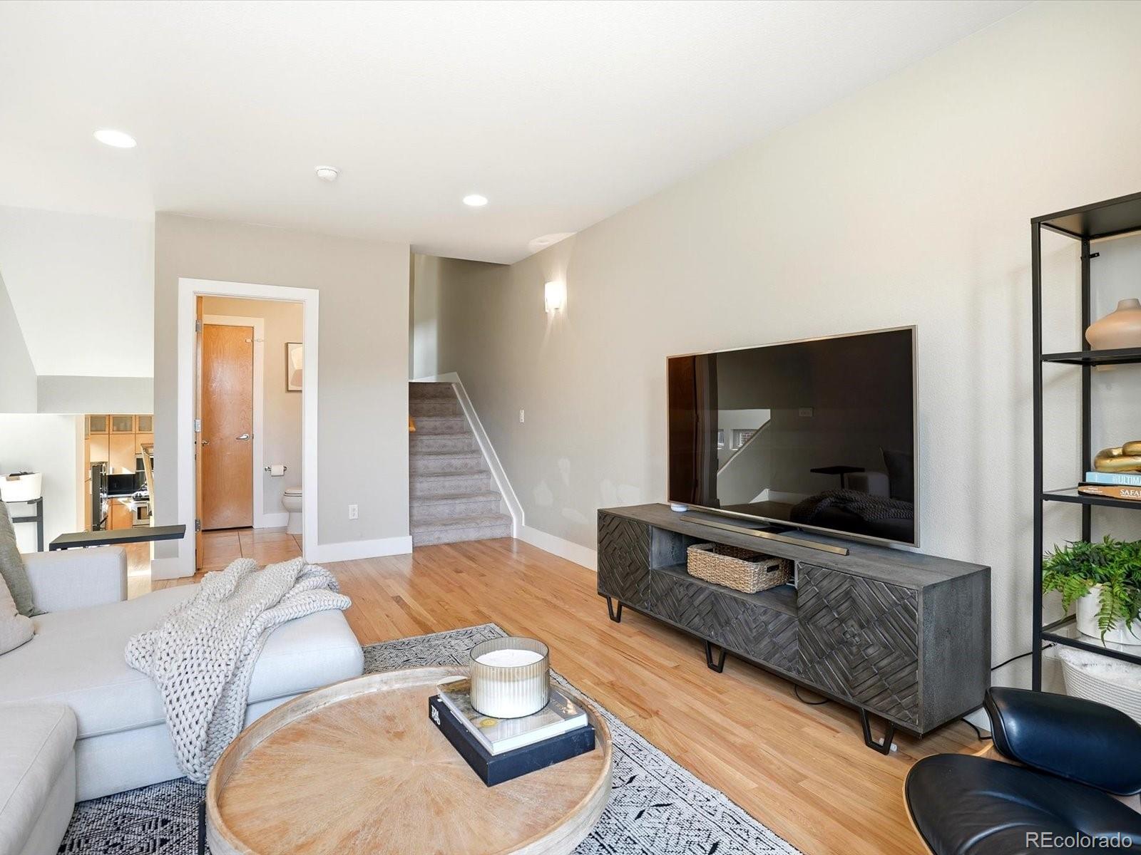 MLS Image #16 for 1737 s pennsylvania street ,denver, Colorado