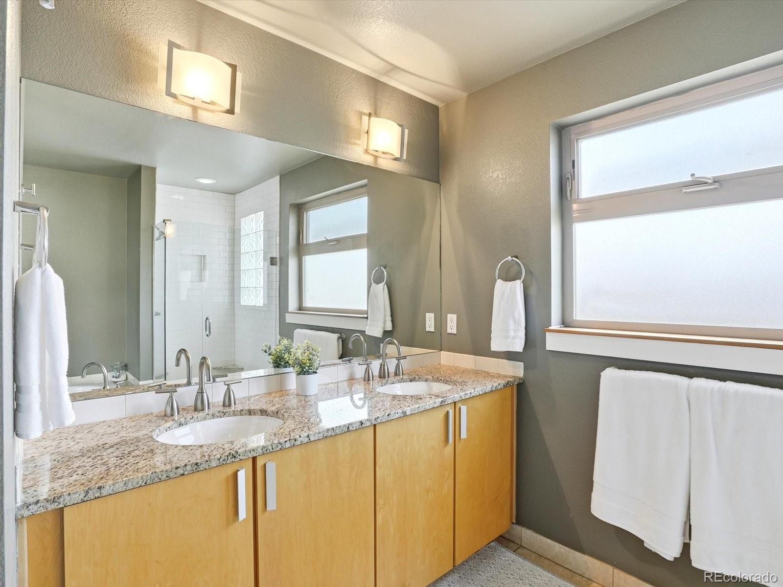 MLS Image #21 for 1737 s pennsylvania street ,denver, Colorado