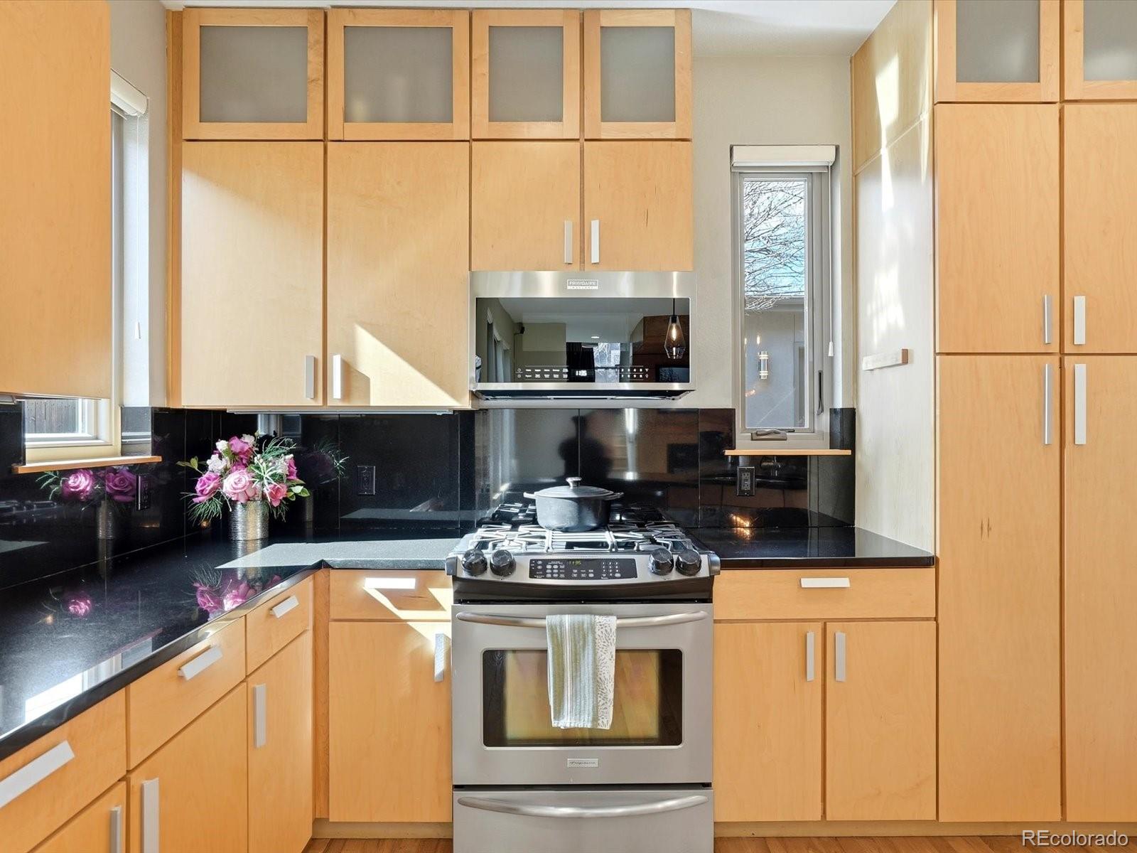 MLS Image #5 for 1737 s pennsylvania street ,denver, Colorado