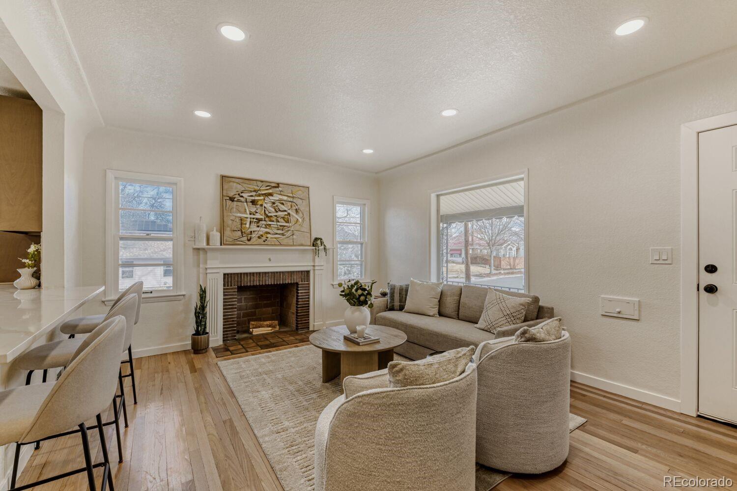MLS Image #4 for 1801 s humboldt street,denver, Colorado
