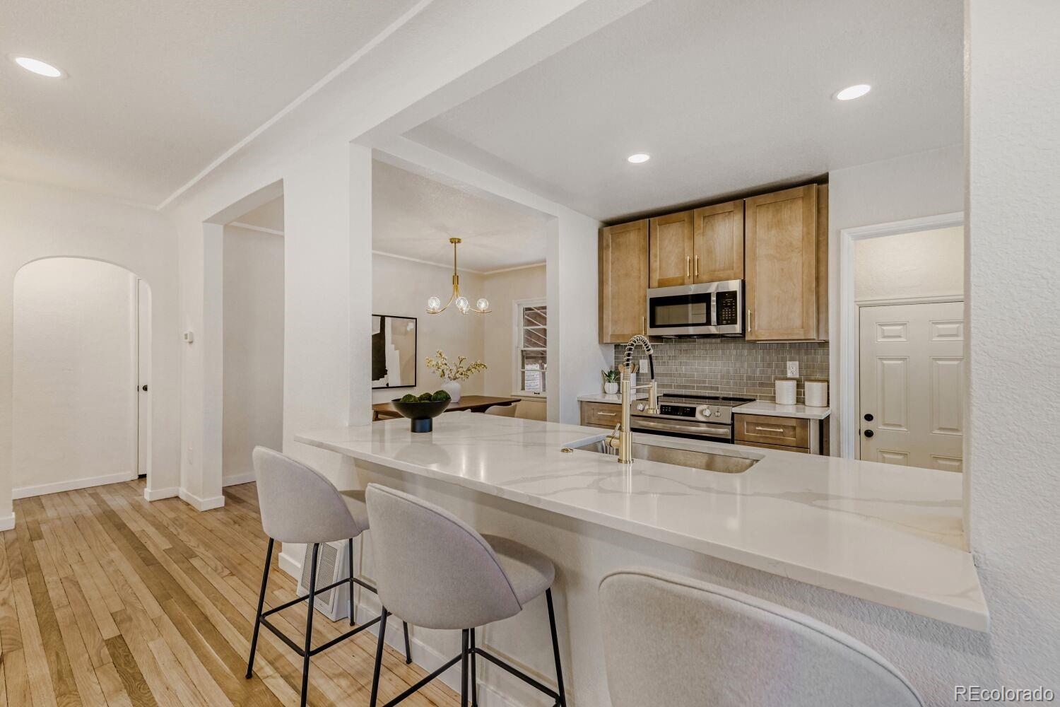 MLS Image #8 for 1801 s humboldt street,denver, Colorado