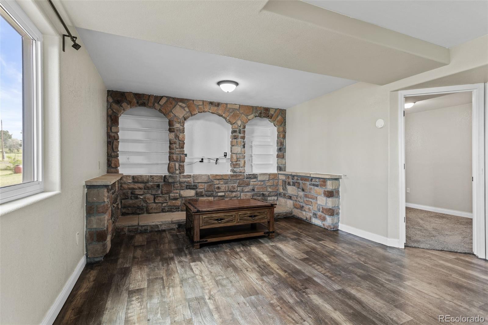MLS Image #14 for 8979  lariat loop,elizabeth, Colorado