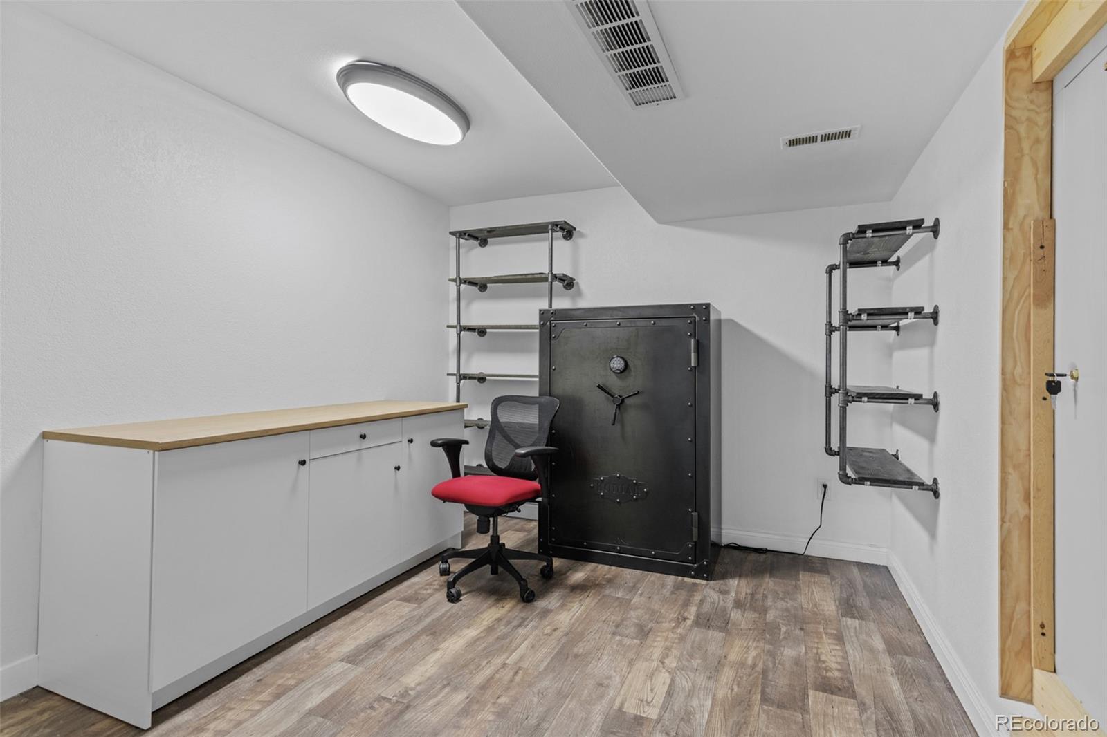 MLS Image #19 for 8979  lariat loop,elizabeth, Colorado