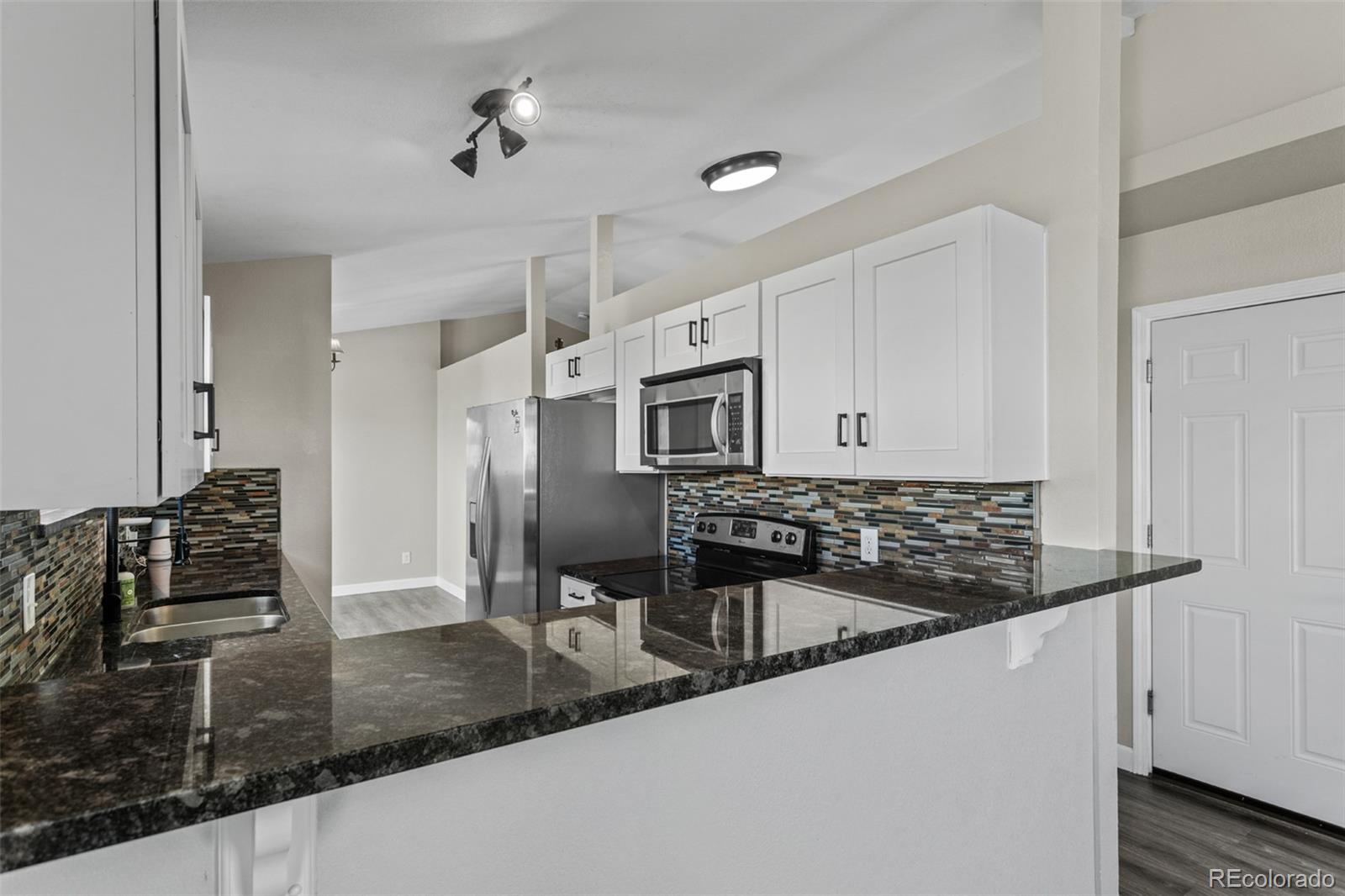 MLS Image #3 for 8979  lariat loop,elizabeth, Colorado