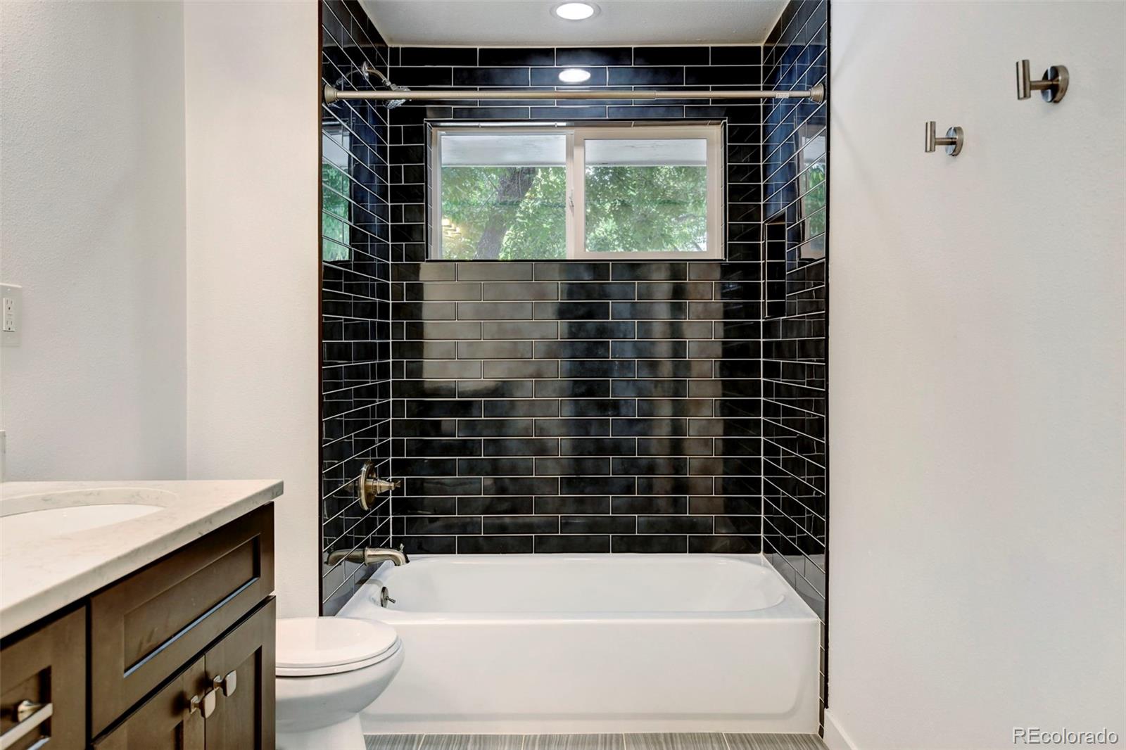 MLS Image #13 for 6428 s steele street,centennial, Colorado