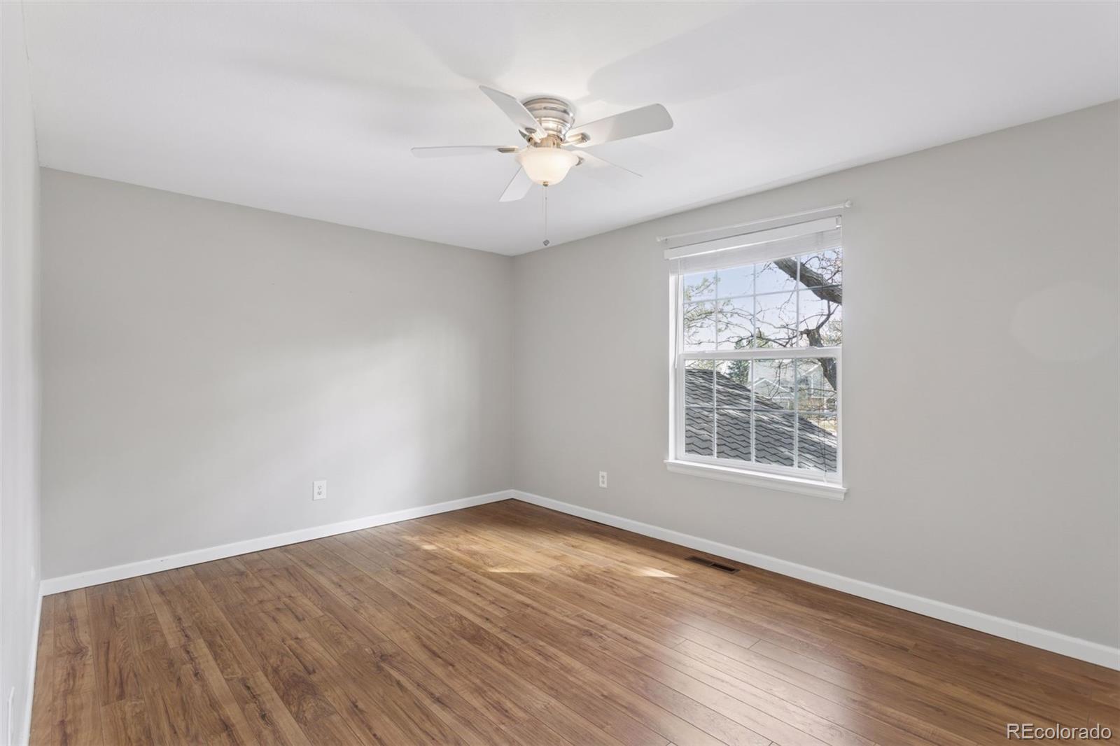 MLS Image #10 for 8575 w prentice avenue,littleton, Colorado
