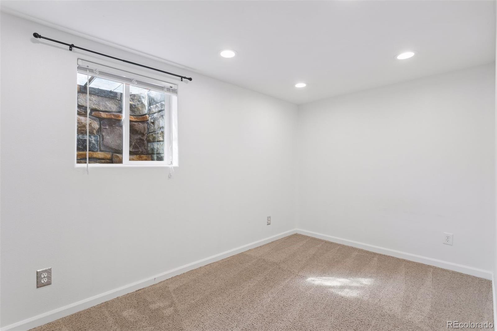 MLS Image #11 for 8575 w prentice avenue,littleton, Colorado