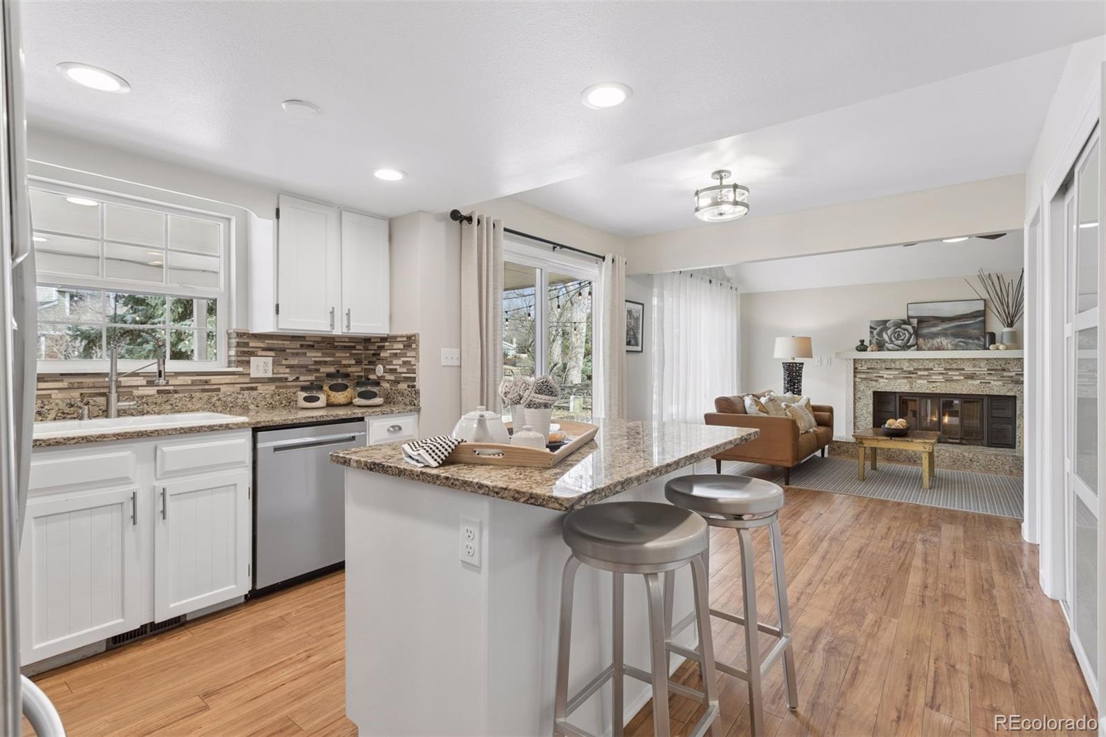 MLS Image #6 for 8575 w prentice avenue,littleton, Colorado