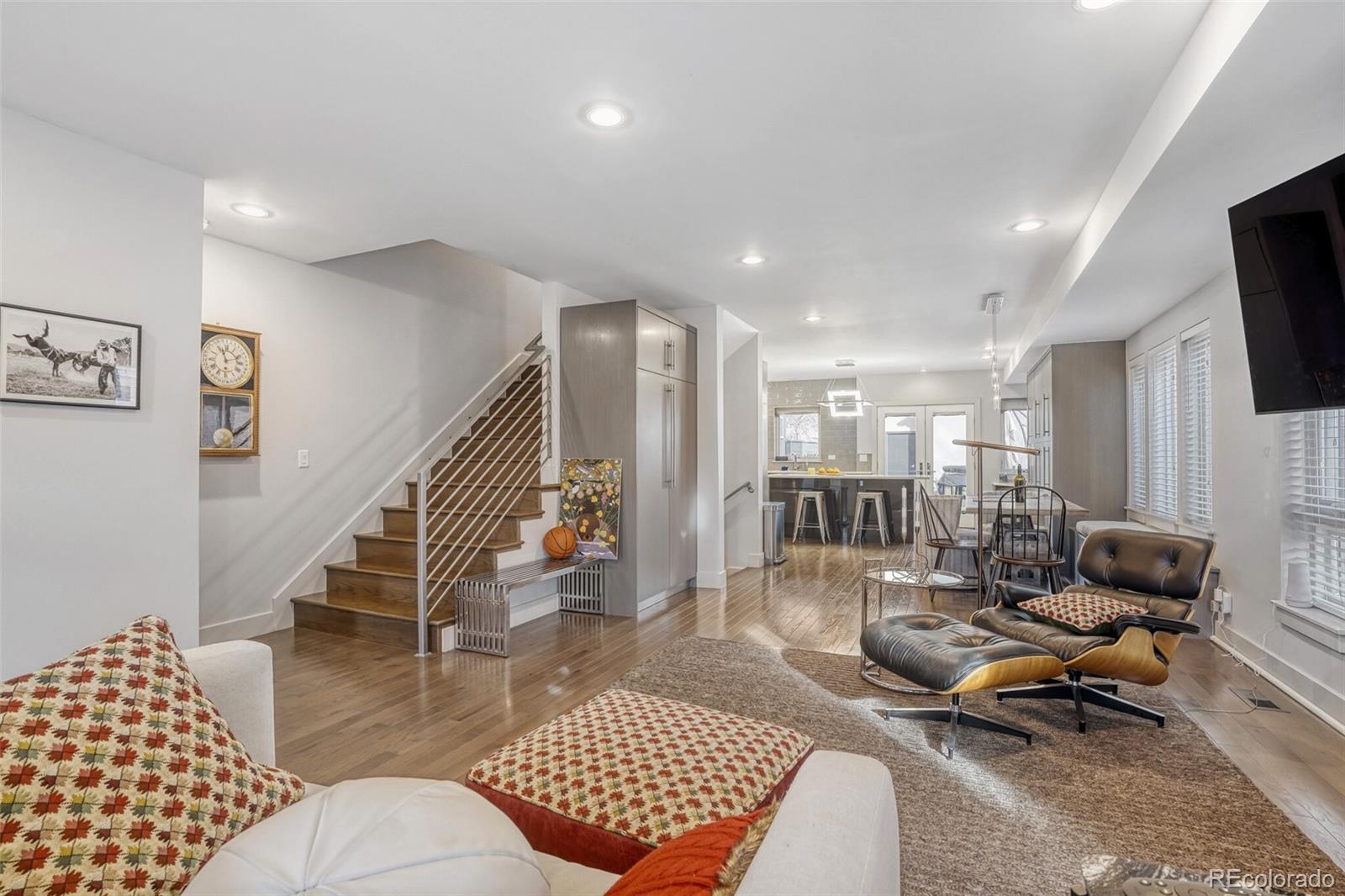 MLS Image #15 for 1322 s pearl street,denver, Colorado