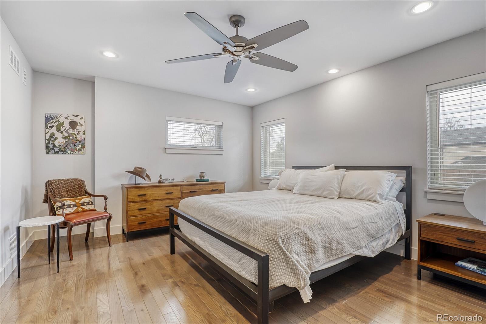 MLS Image #16 for 1322 s pearl street,denver, Colorado