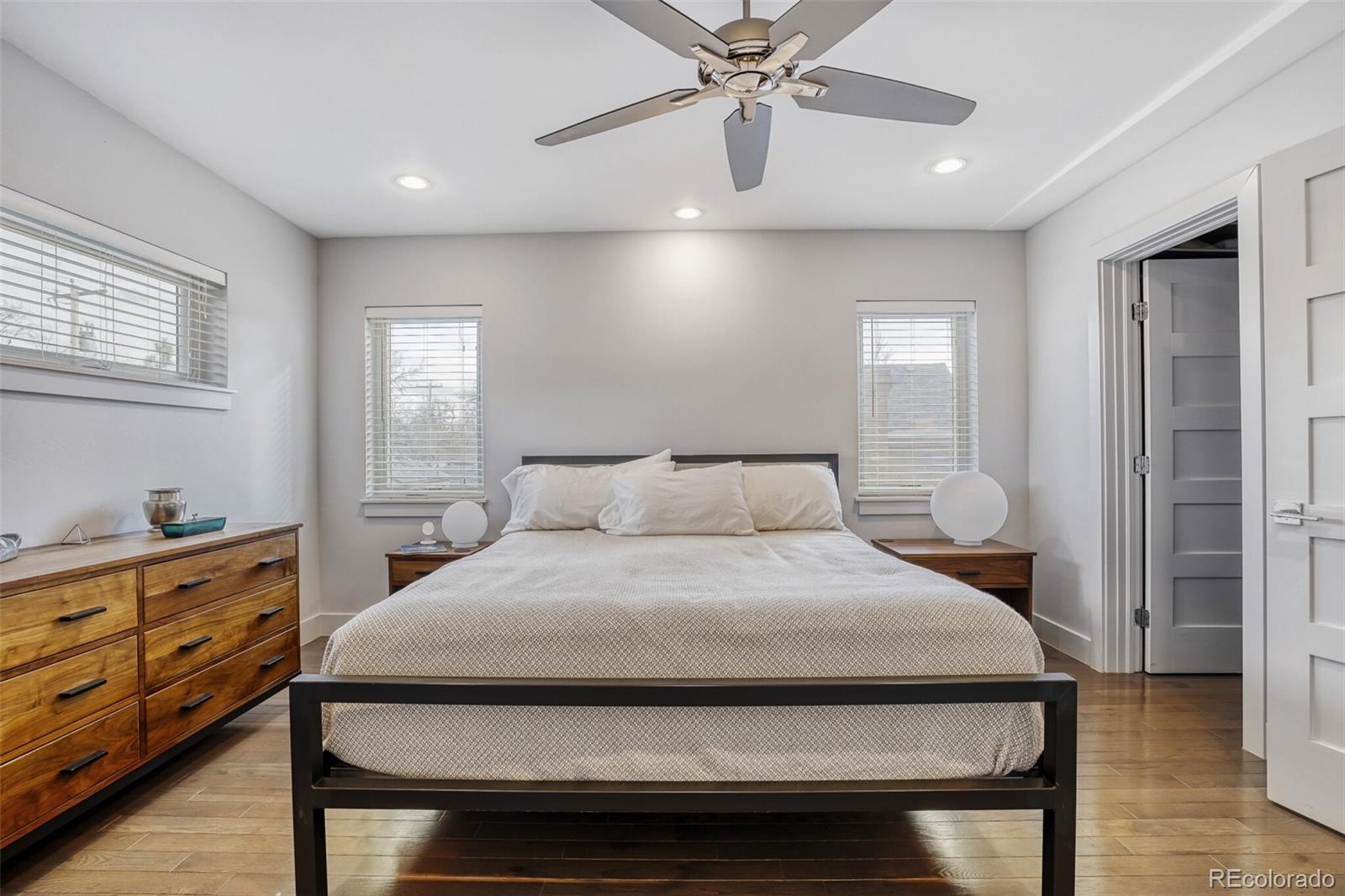 MLS Image #17 for 1322 s pearl street,denver, Colorado