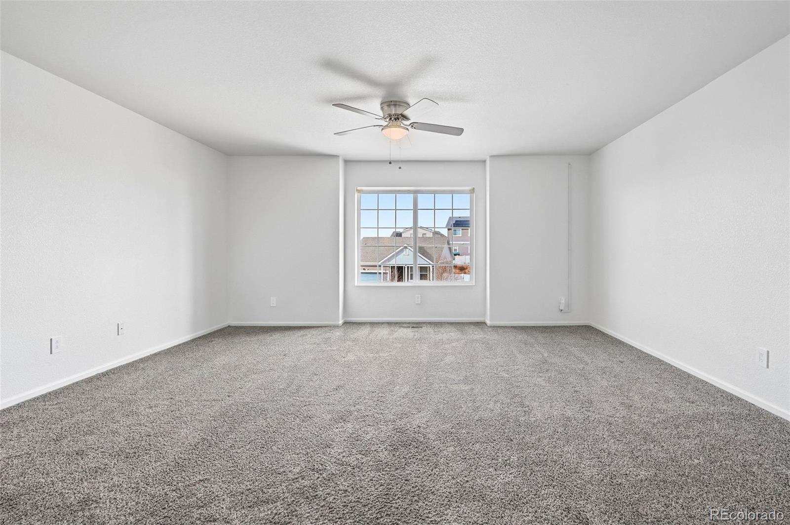 MLS Image #27 for 20242 e 55th place,denver, Colorado