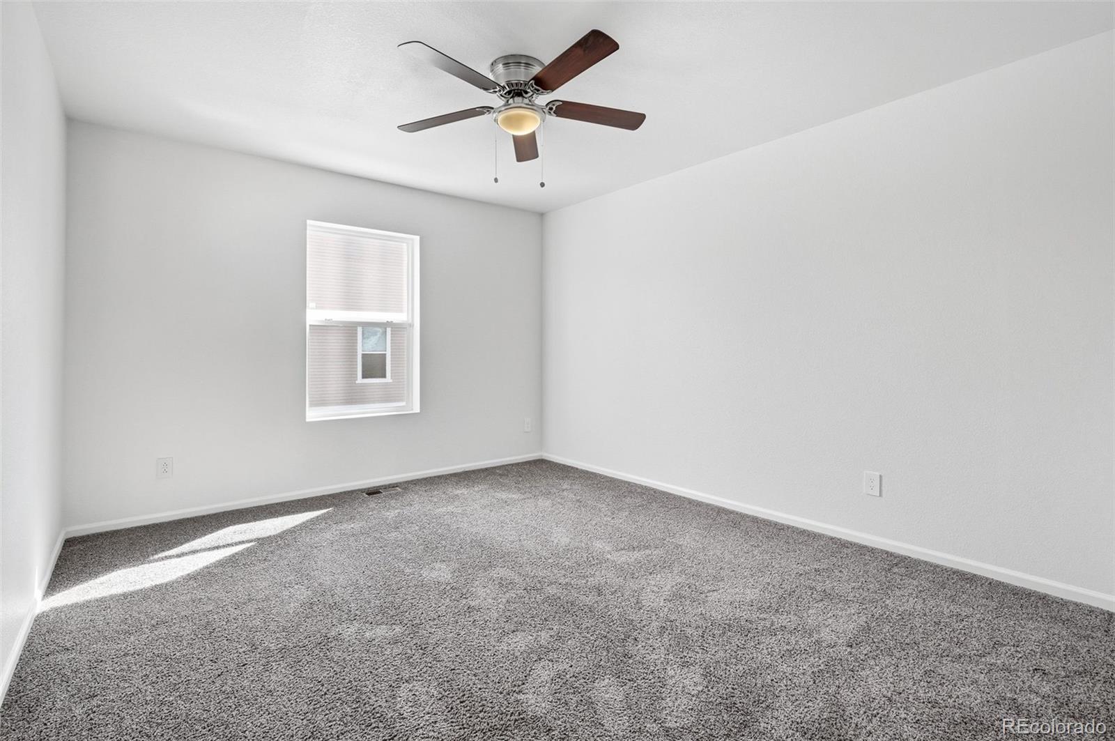 MLS Image #37 for 20242 e 55th place,denver, Colorado