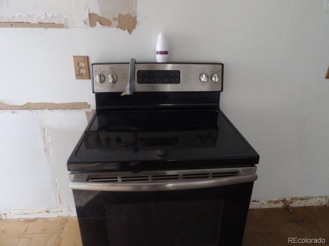 MLS Image #5 for 2209  macon street,aurora, Colorado