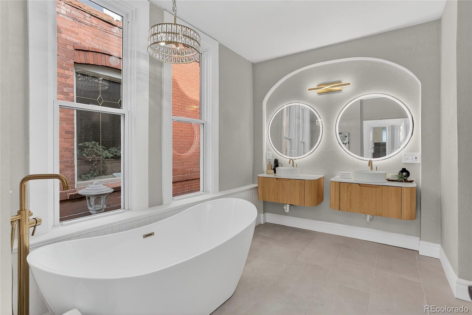 MLS Image #14 for 2346 n gilpin street,denver, Colorado