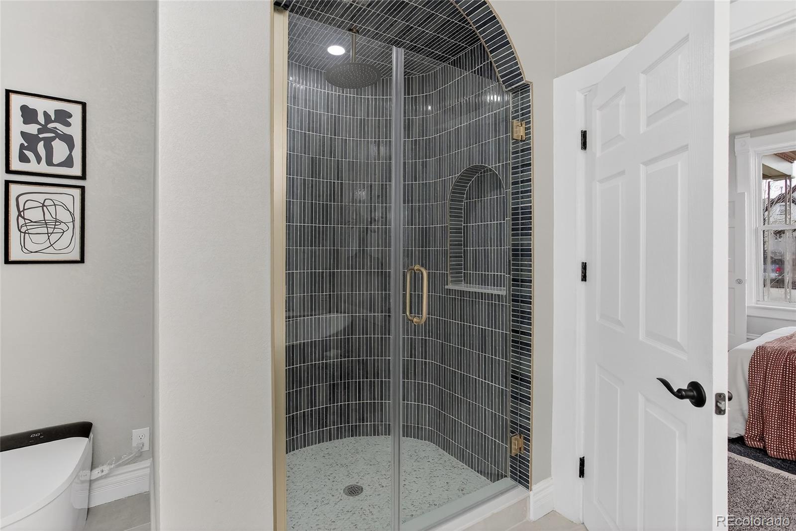 MLS Image #15 for 2346 n gilpin street,denver, Colorado