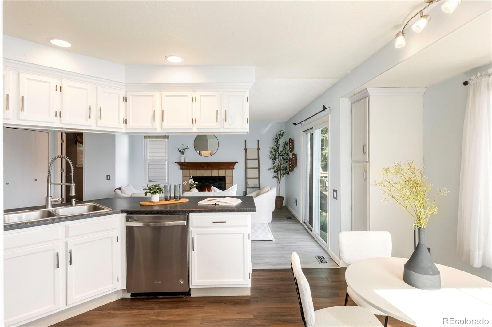 MLS Image #13 for 3625  birnamwood drive,colorado springs, Colorado