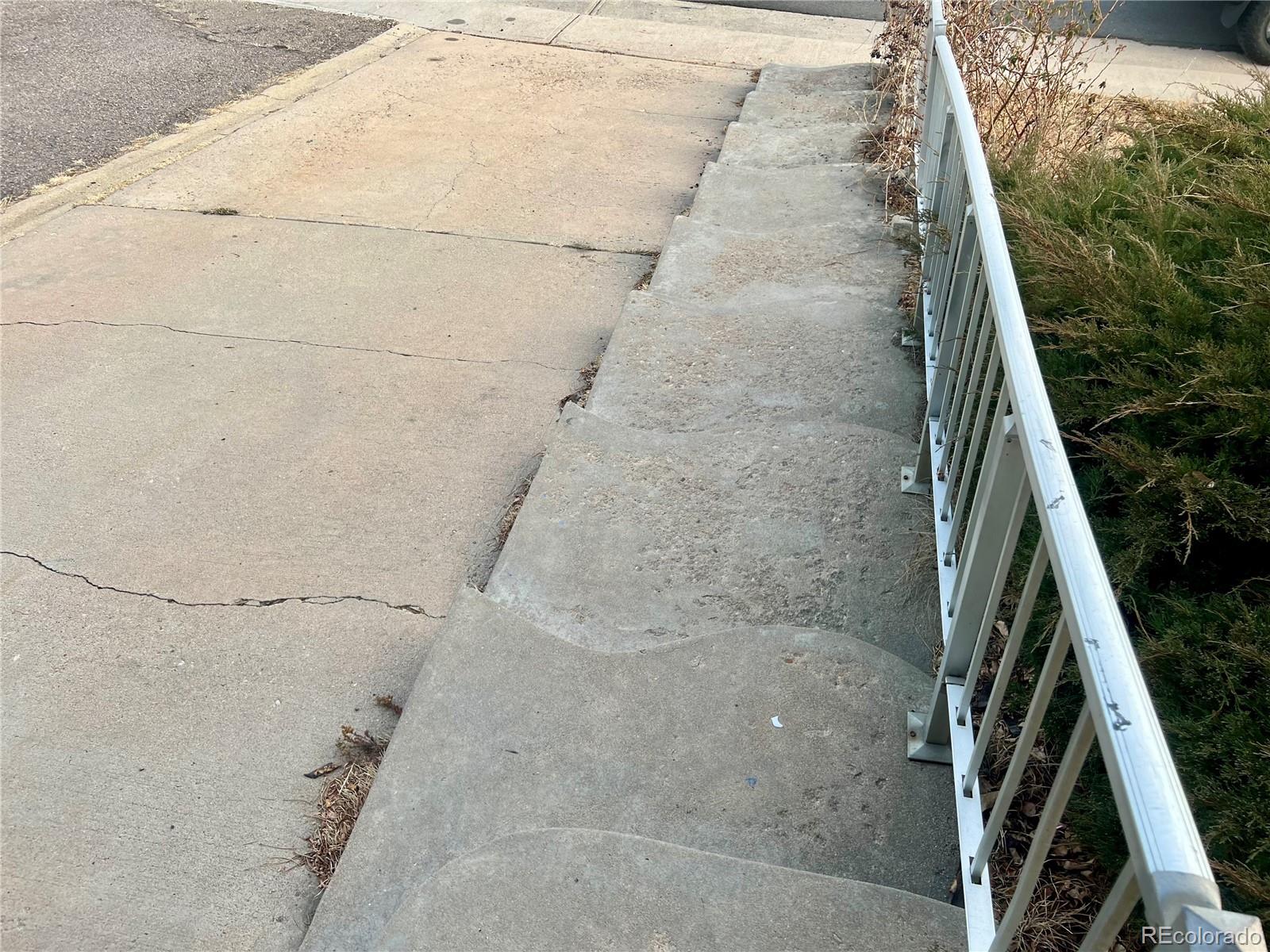MLS Image #10 for 7901  linda circle,denver, Colorado