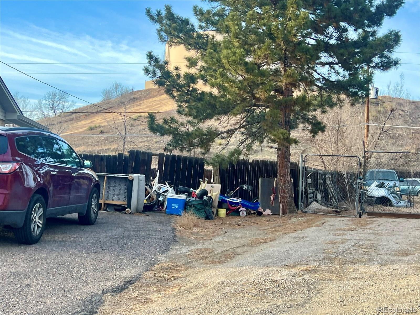 MLS Image #3 for 7901  linda circle,denver, Colorado