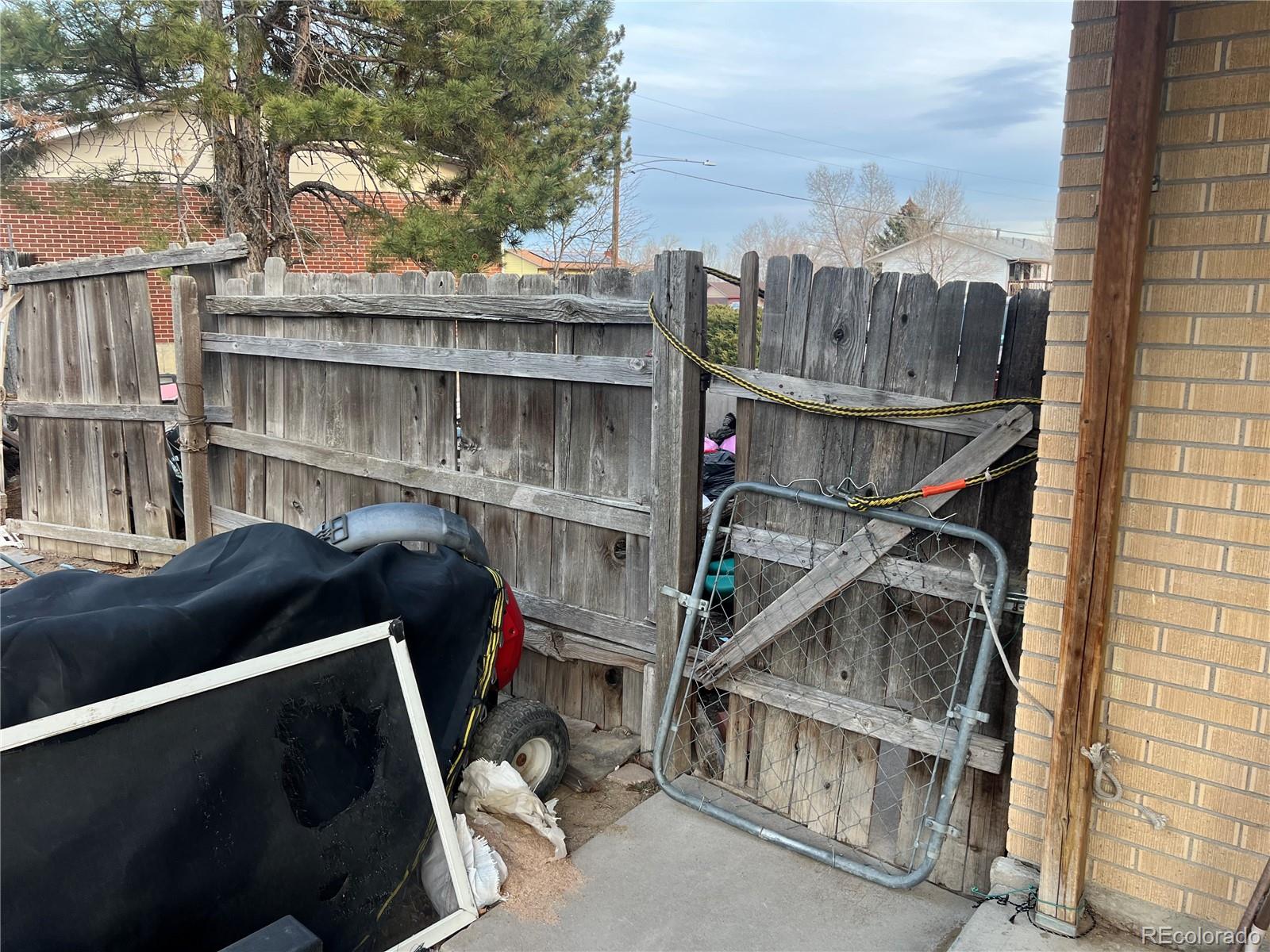 MLS Image #43 for 7901  linda circle,denver, Colorado