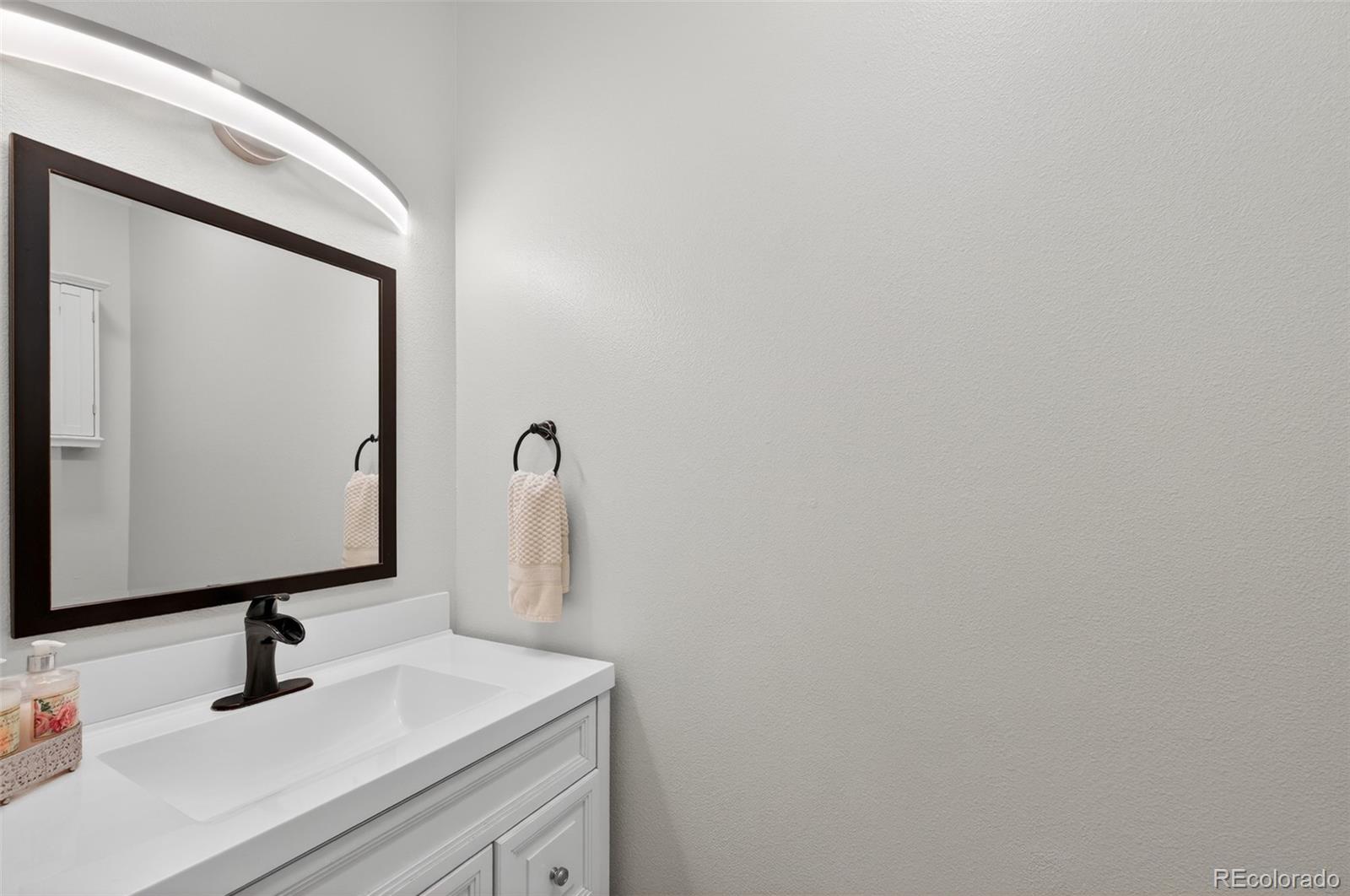 MLS Image #19 for 27  desert willow lane,littleton, Colorado