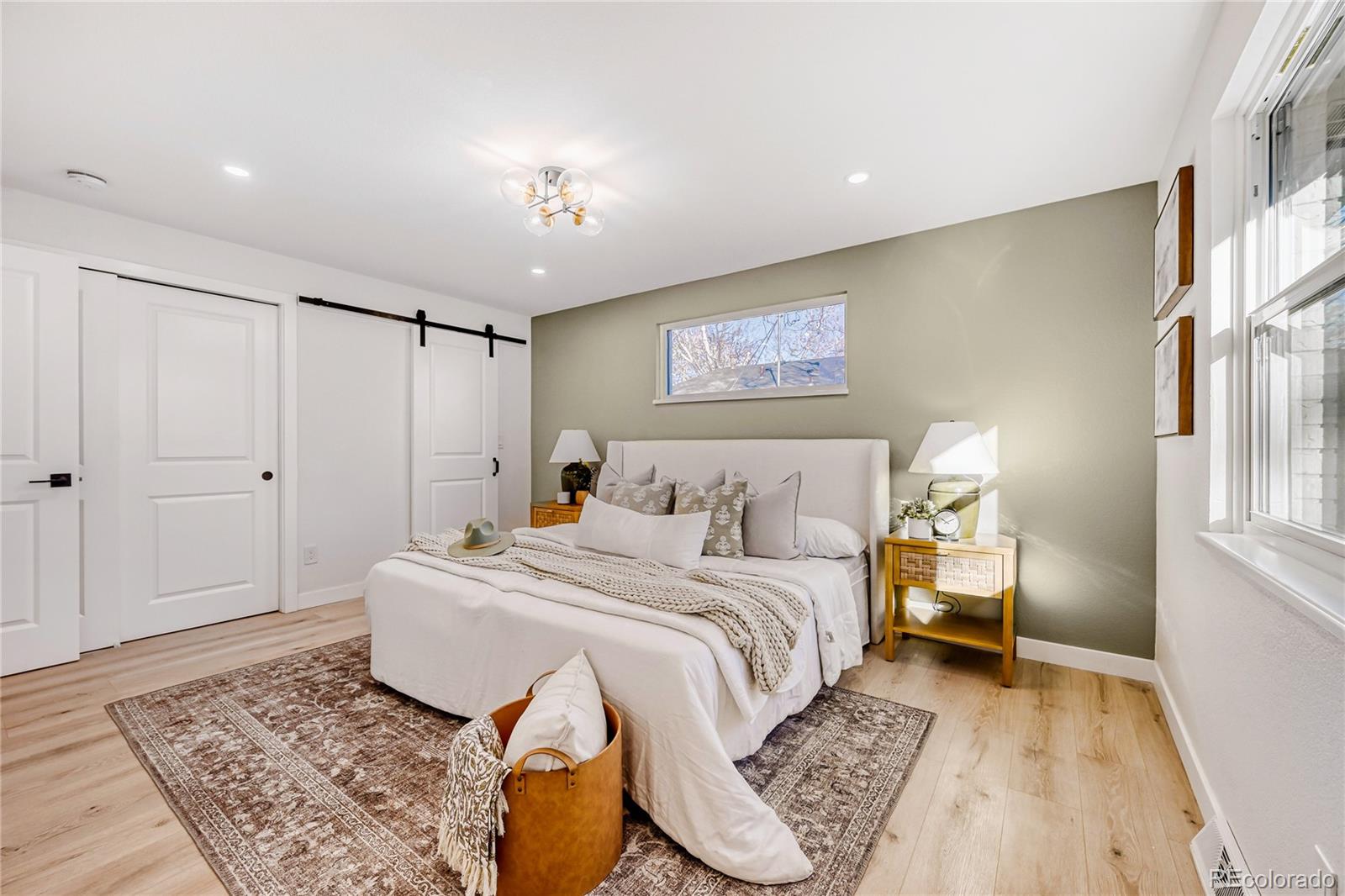MLS Image #11 for 7172 e jewell avenue,denver, Colorado