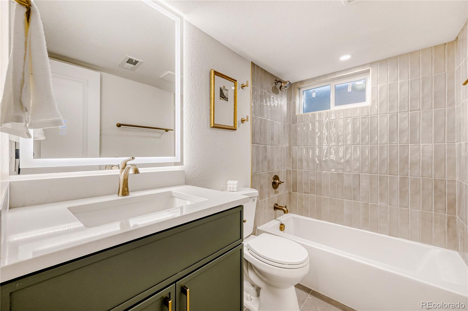 MLS Image #21 for 7172 e jewell avenue,denver, Colorado