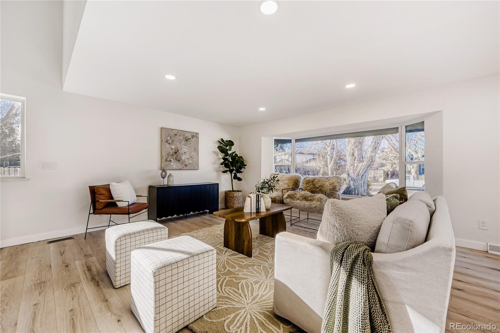 MLS Image #4 for 7172 e jewell avenue,denver, Colorado