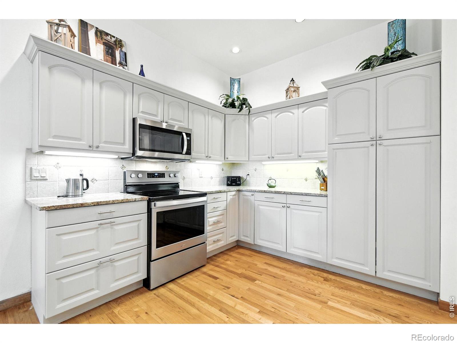 MLS Image #9 for 2020  diamond drive,longmont, Colorado