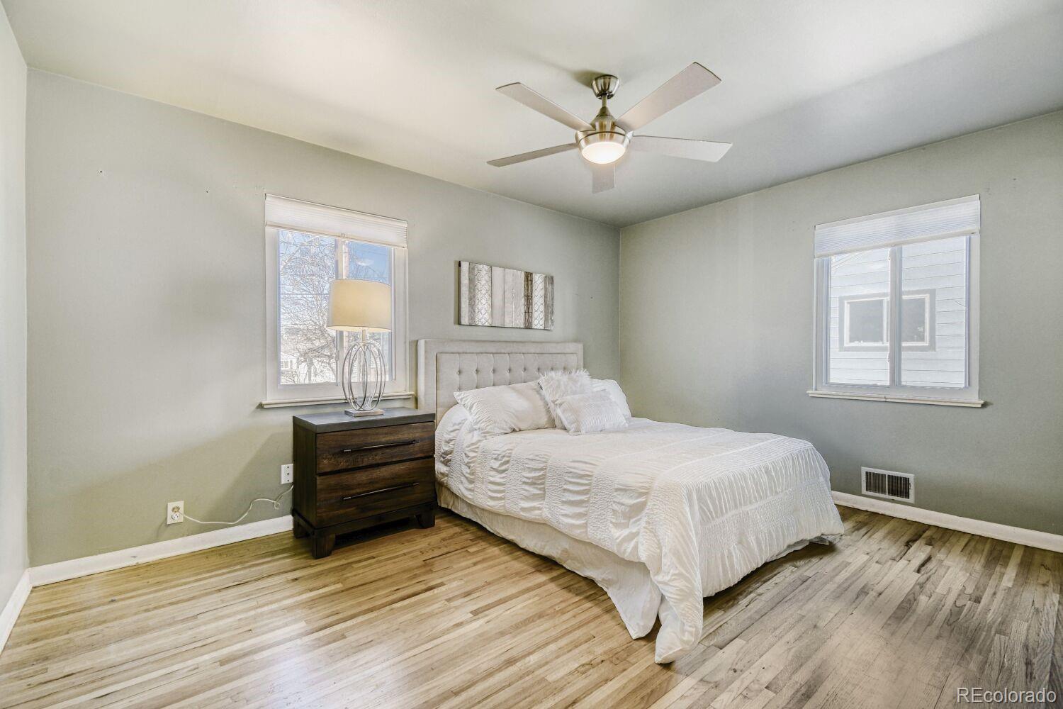 MLS Image #12 for 1827 s filbert court,denver, Colorado