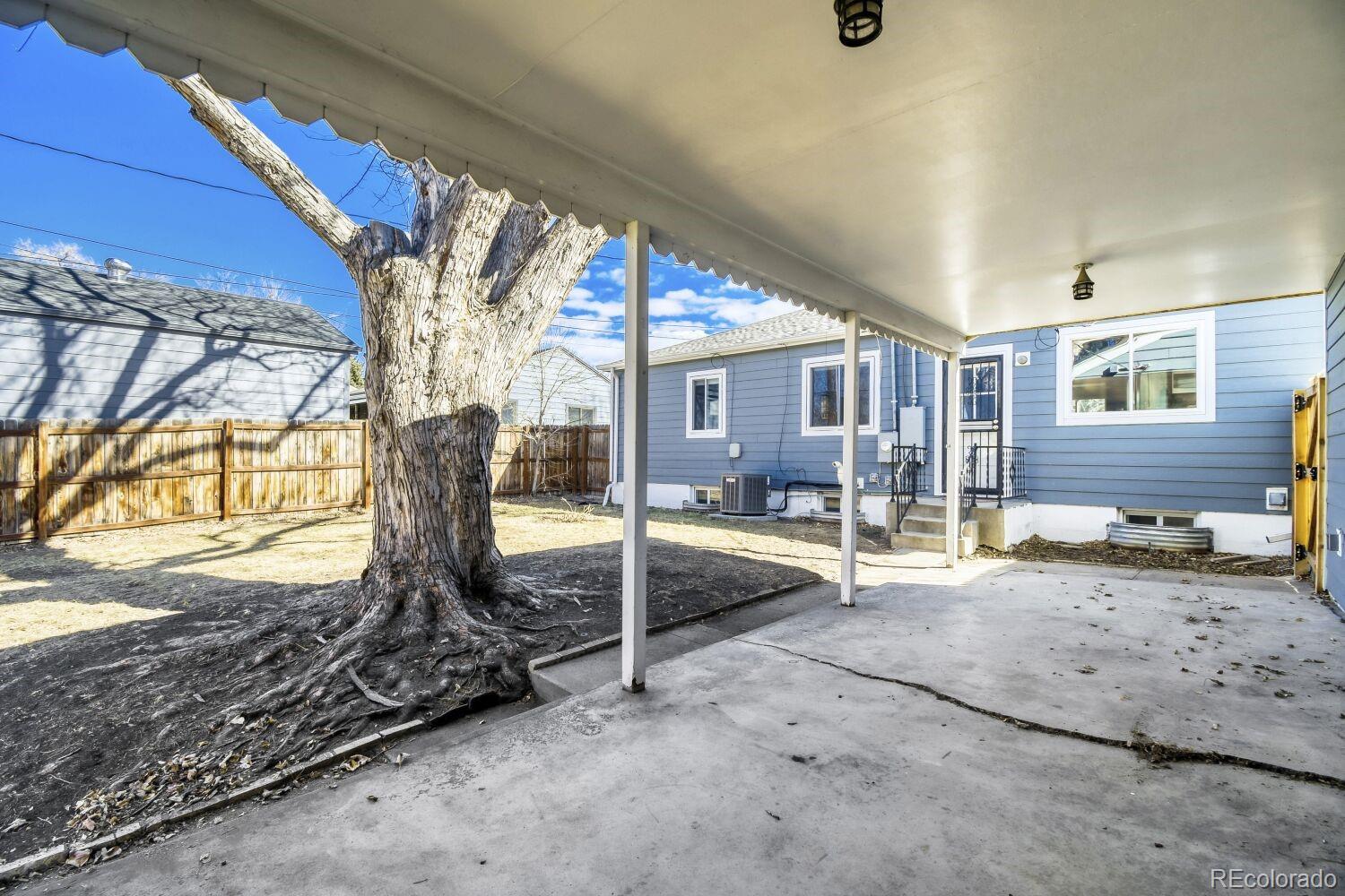 MLS Image #26 for 1827 s filbert court,denver, Colorado
