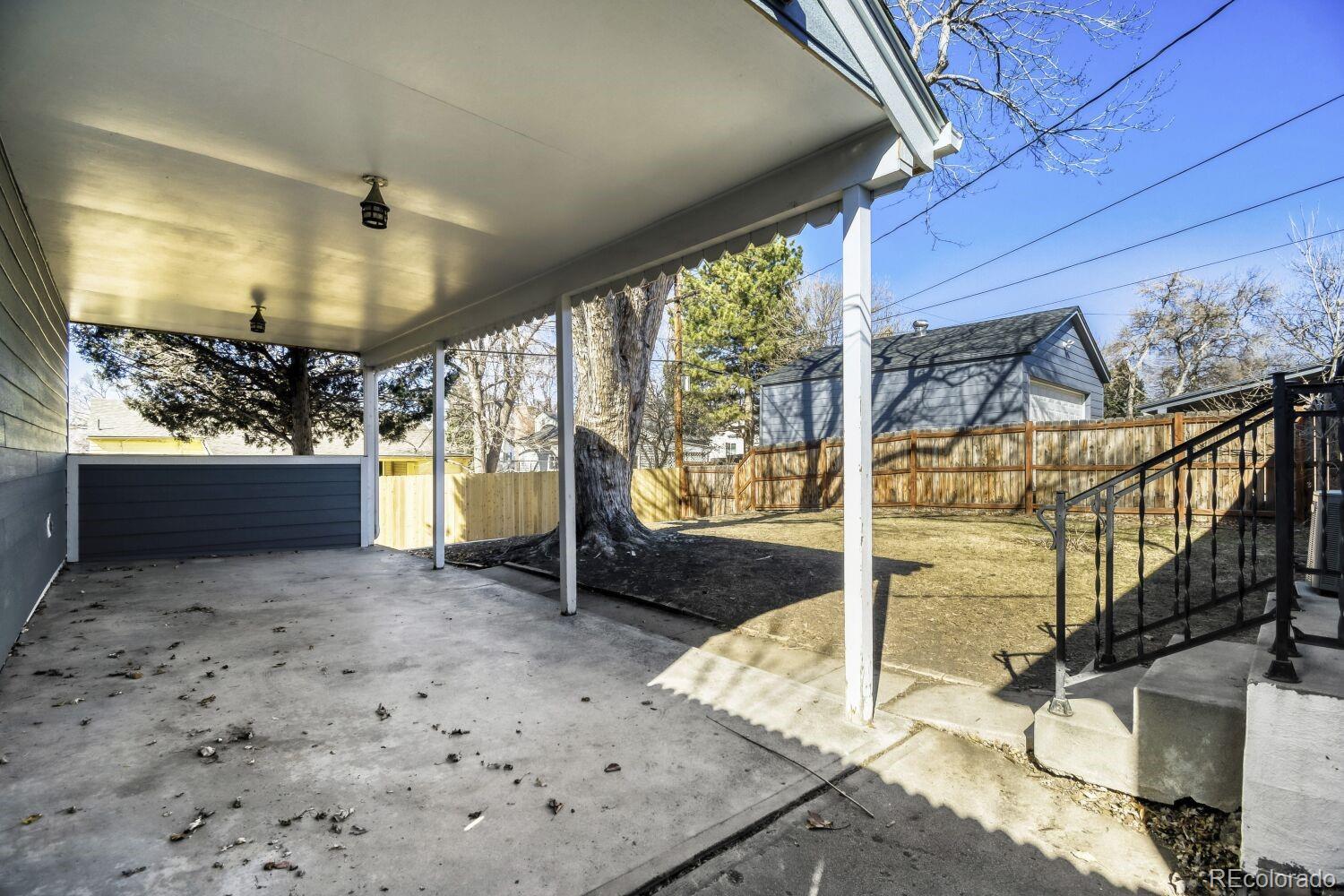 MLS Image #27 for 1827 s filbert court,denver, Colorado