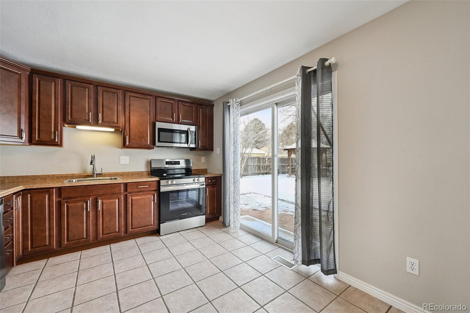 MLS Image #6 for 11441  jackson street,thornton, Colorado