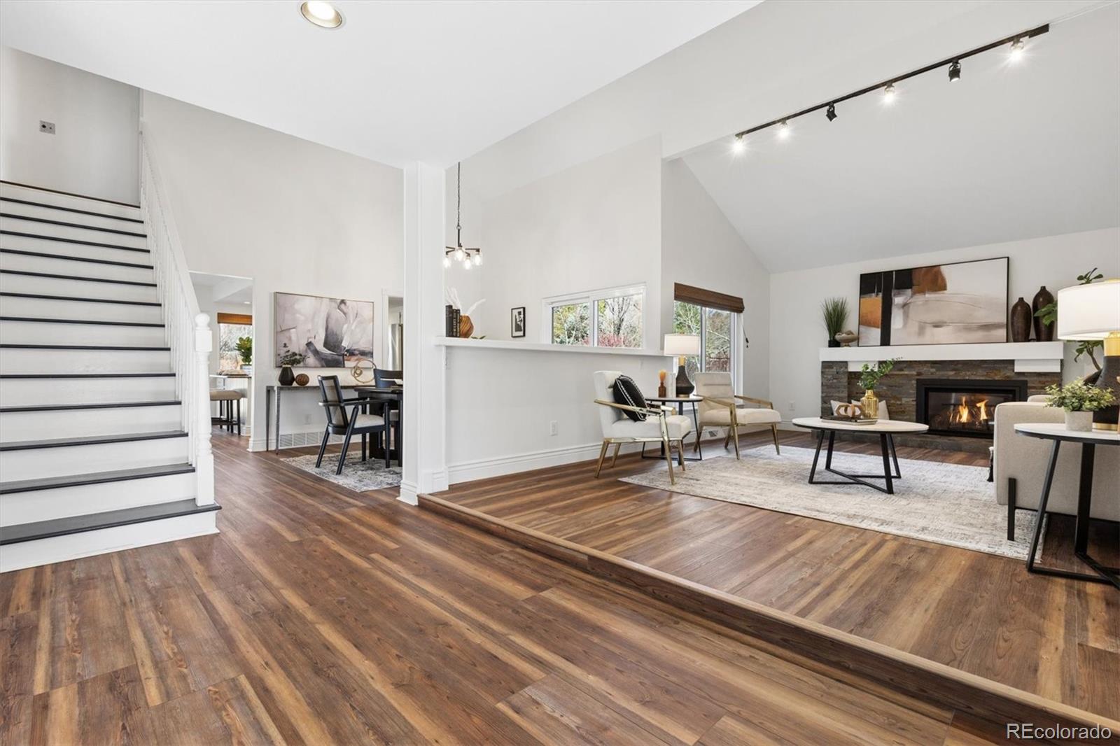 MLS Image #6 for 8869 e mineral place,centennial, Colorado