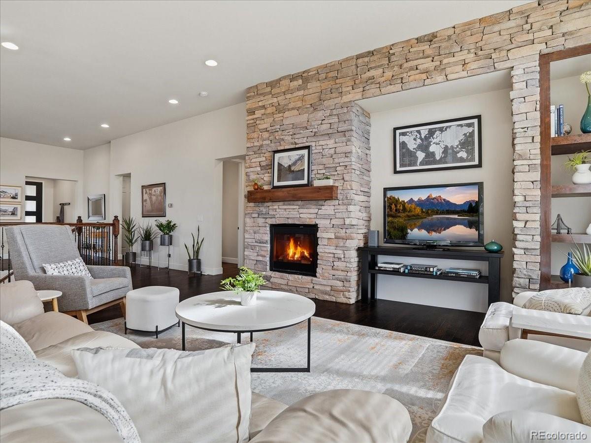 MLS Image #19 for 2252  front range court,erie, Colorado