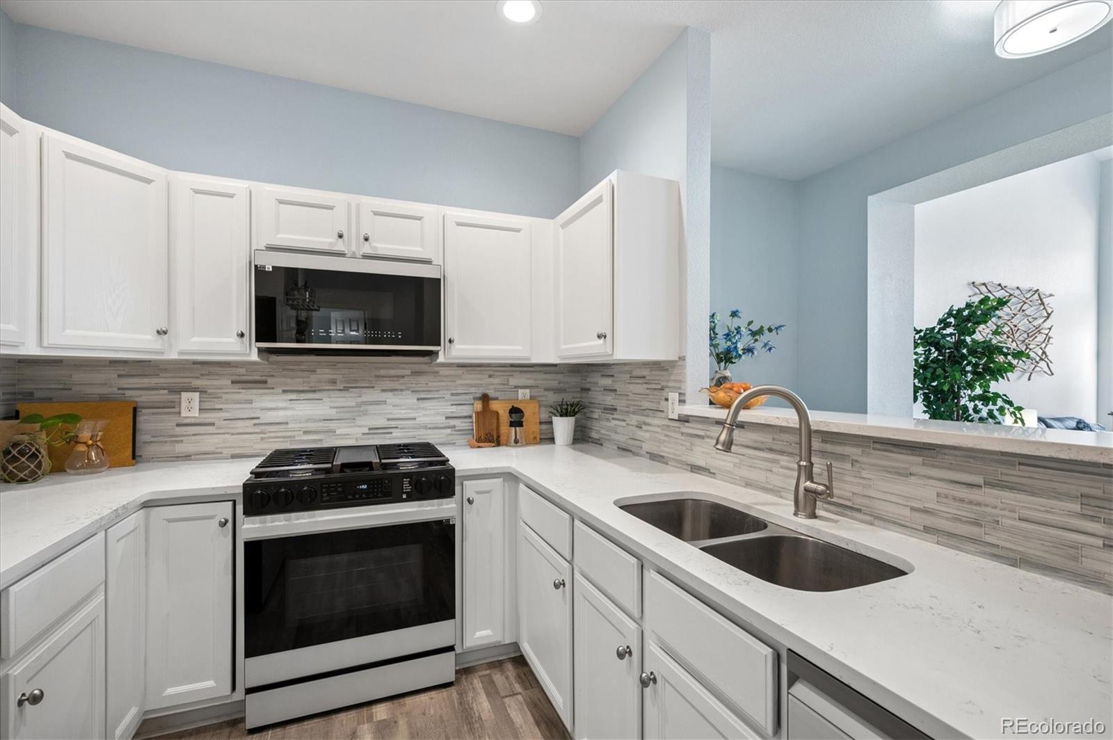 MLS Image #10 for 2768 w greens drive ,littleton, Colorado
