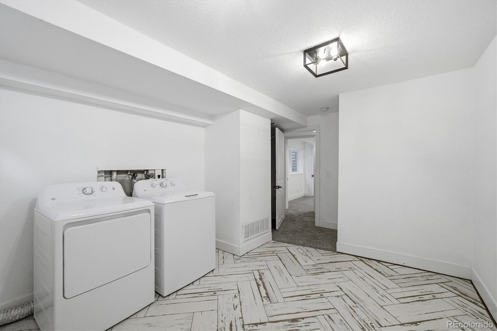 MLS Image #23 for 4800 s tabor street,morrison, Colorado