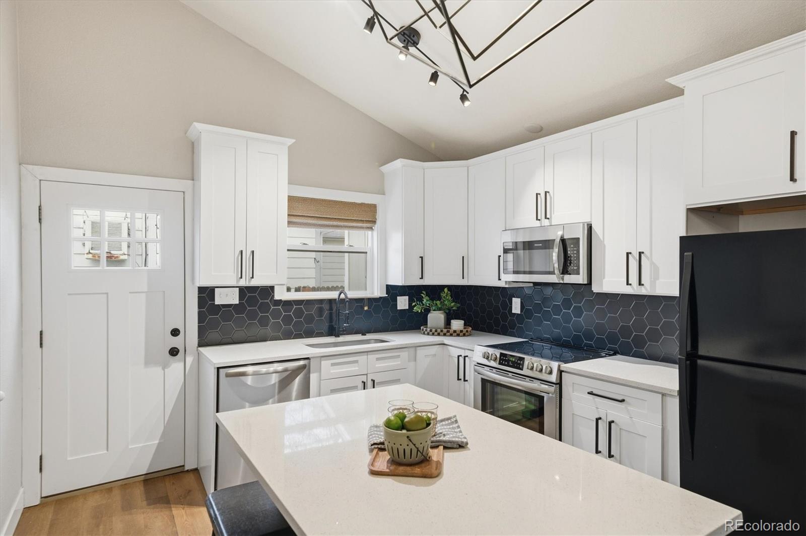 MLS Image #9 for 4800 s tabor street,morrison, Colorado