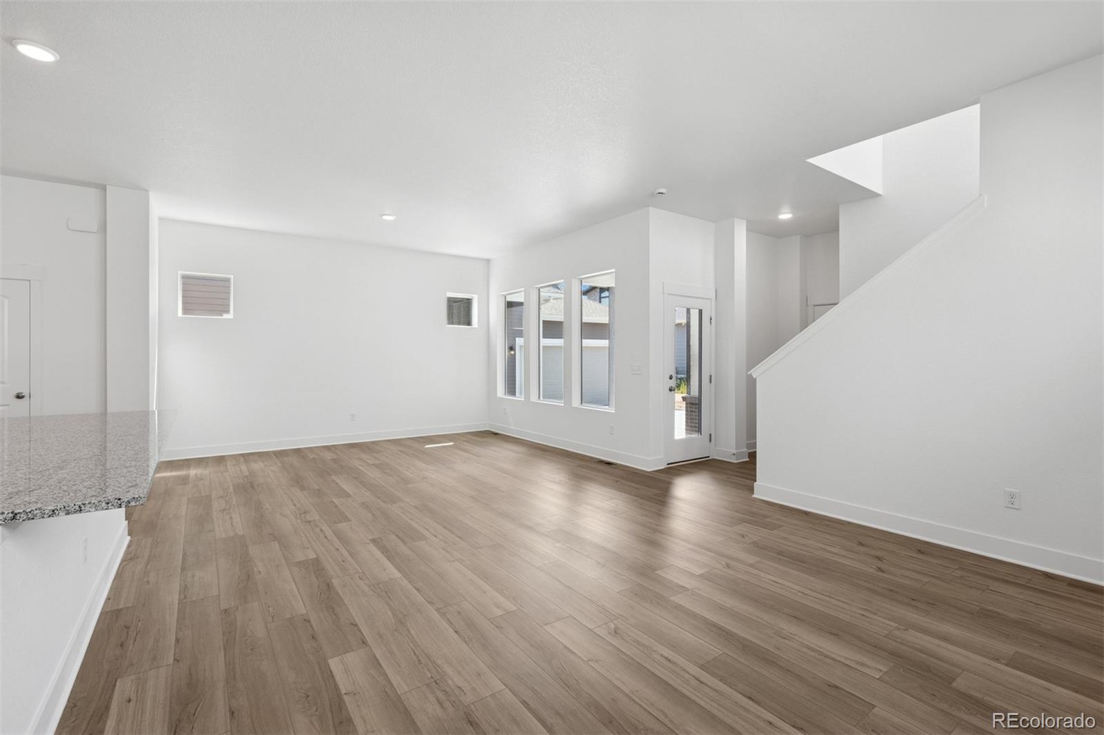 MLS Image #11 for 21234 e 62nd avenue,aurora, Colorado
