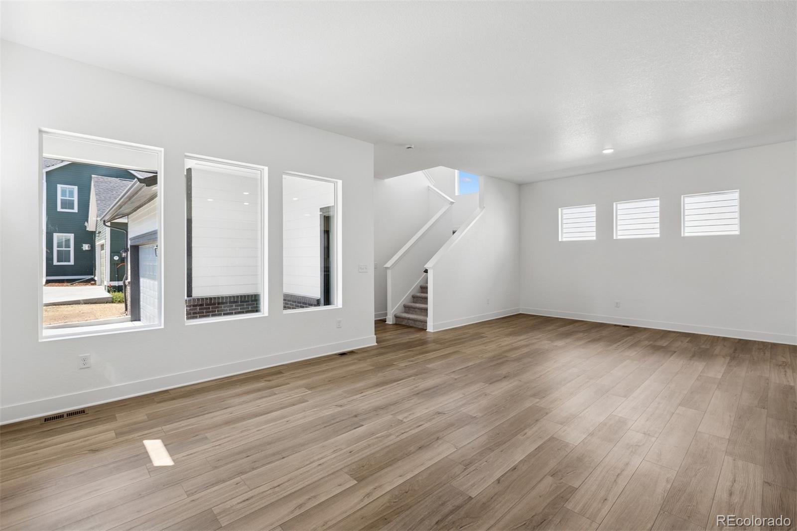 MLS Image #15 for 21234 e 62nd avenue,aurora, Colorado