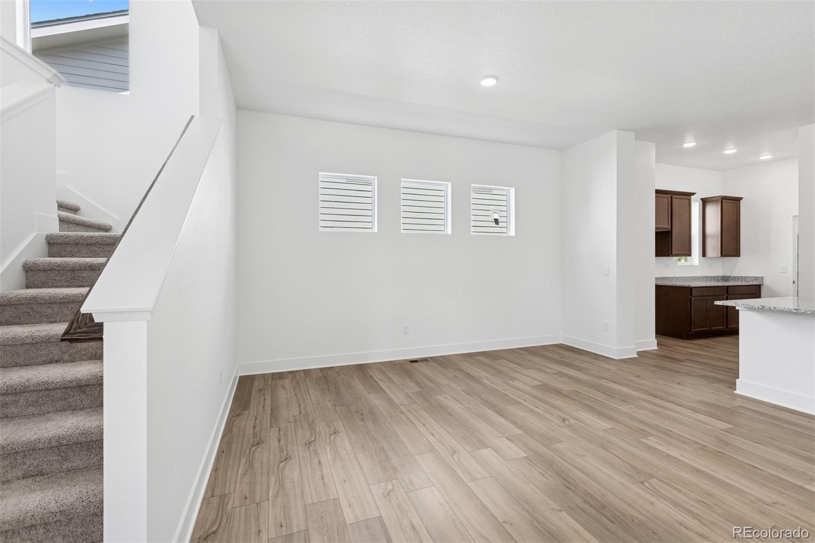 MLS Image #17 for 21234 e 62nd avenue,aurora, Colorado