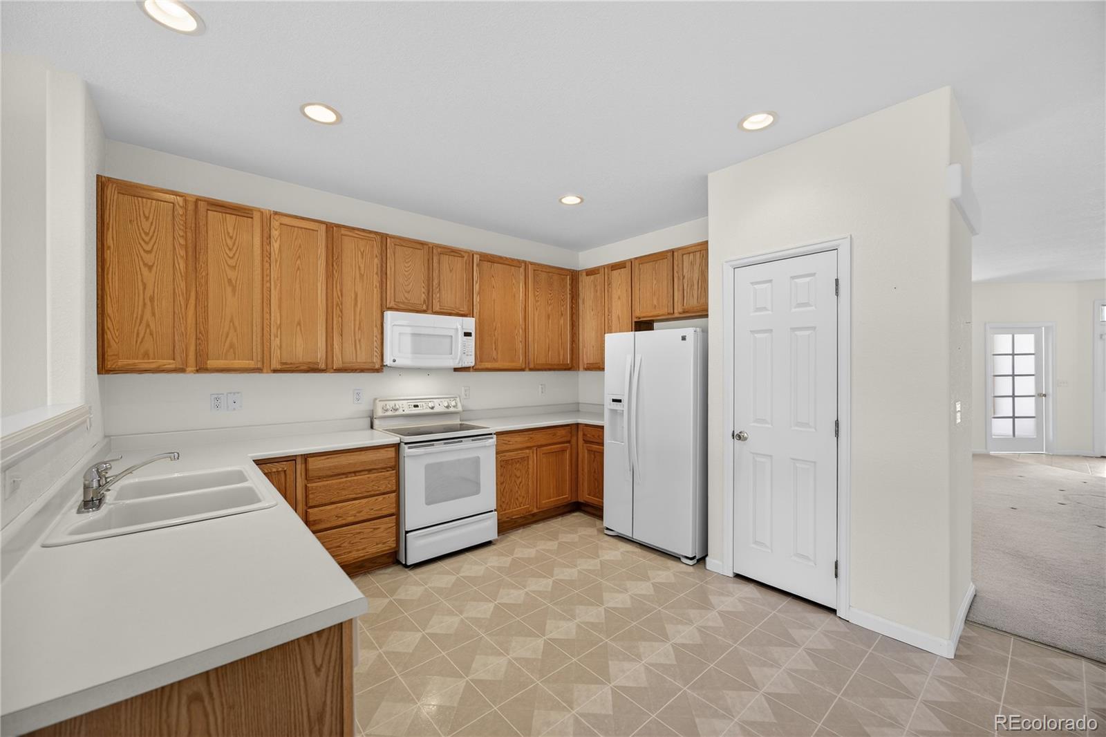 MLS Image #15 for 22013  day star drive,parker, Colorado