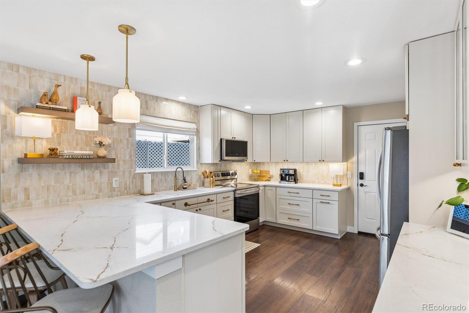 MLS Image #11 for 805 w peakview circle,littleton, Colorado