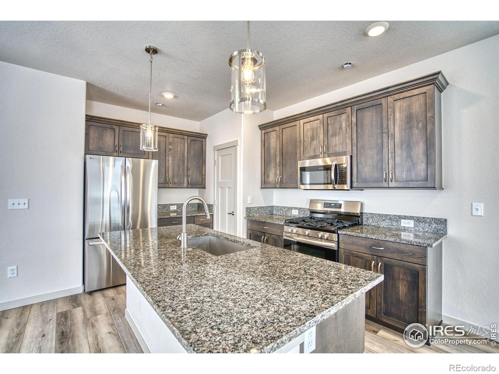 MLS Image #15 for 1163  summit vista drive,berthoud, Colorado