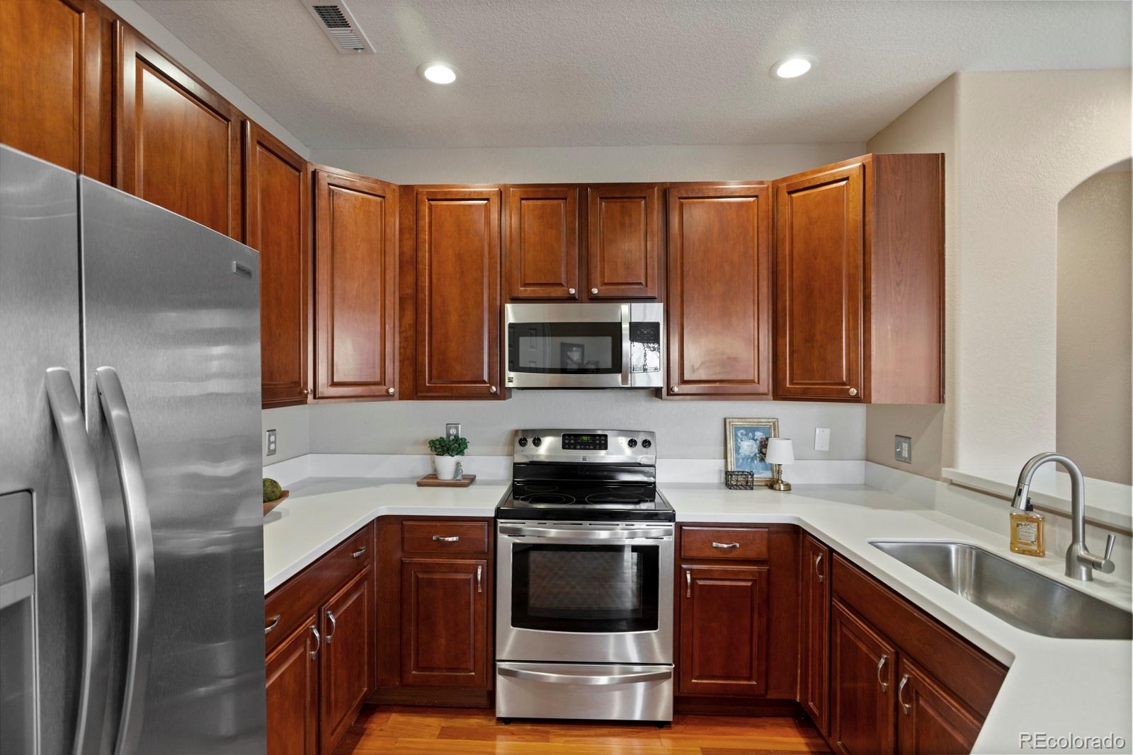 MLS Image #11 for 11307  navajo circle b,westminster, Colorado