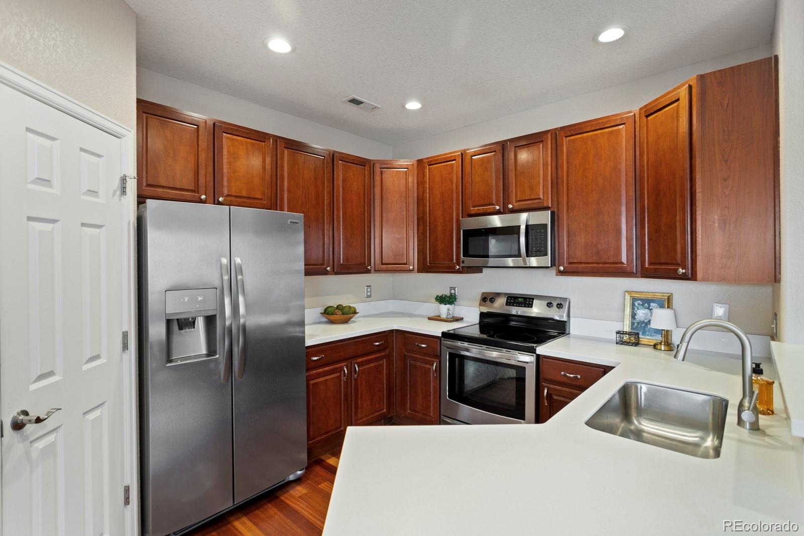 MLS Image #13 for 11307  navajo circle b,westminster, Colorado