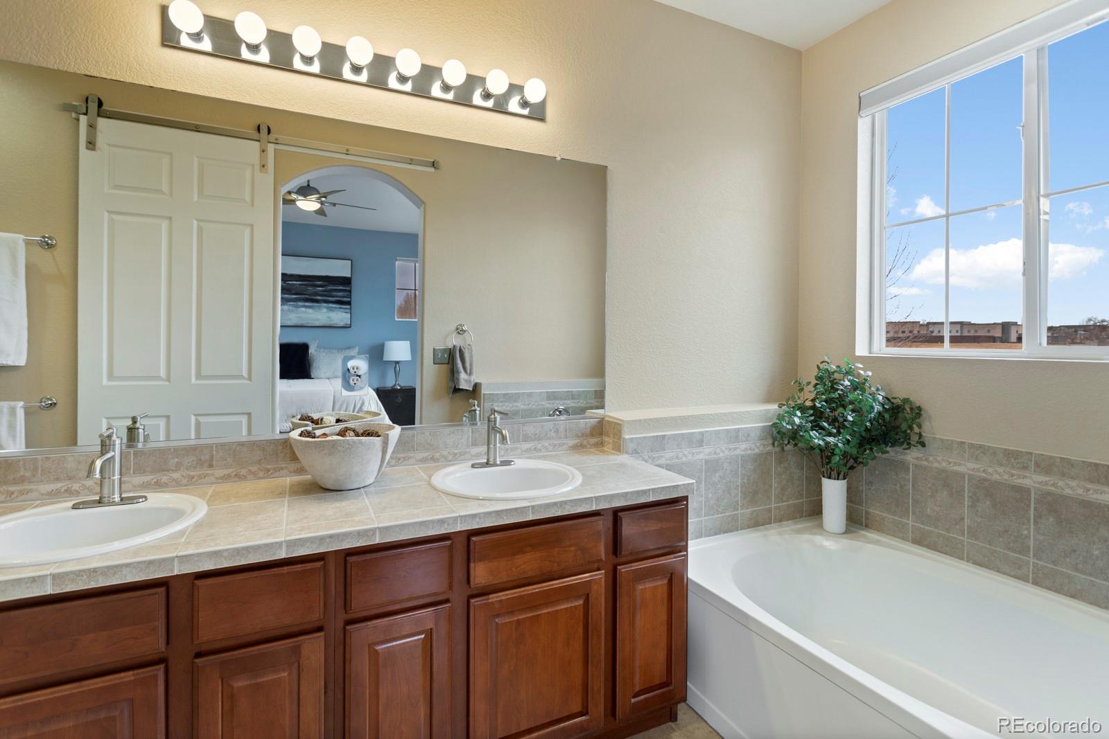 MLS Image #25 for 11307  navajo circle b,westminster, Colorado