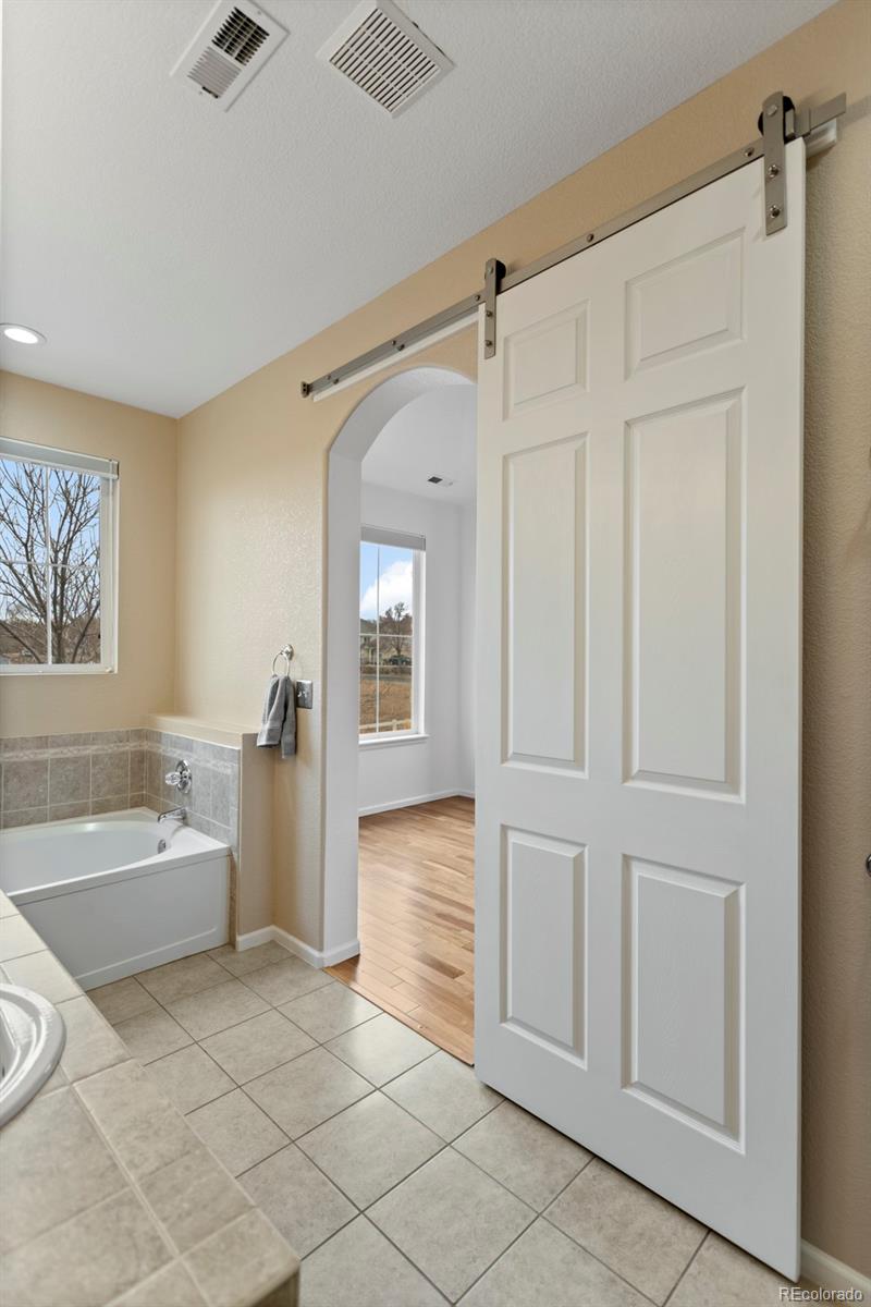 MLS Image #27 for 11307  navajo circle b,westminster, Colorado