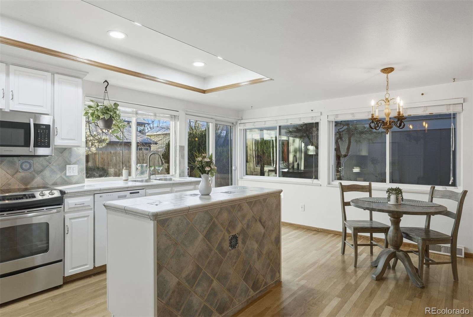 MLS Image #9 for 12135 e amherst circle,aurora, Colorado
